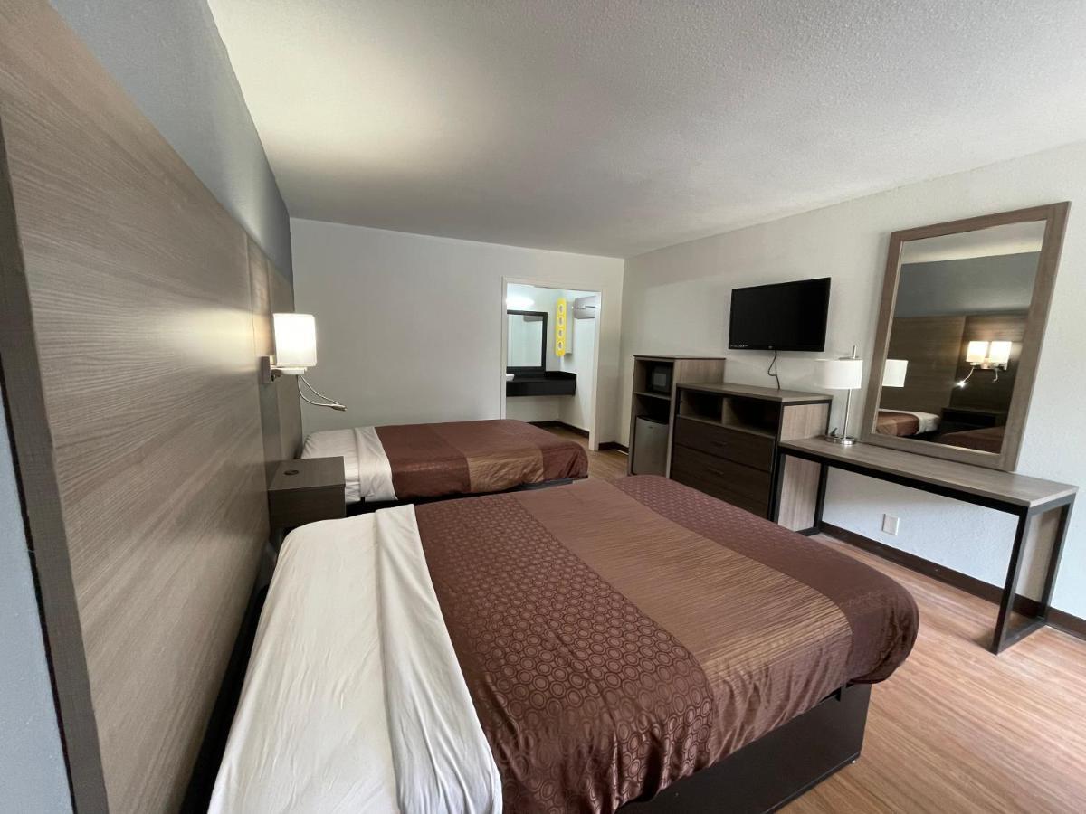 Leesville Landmark Hotel מראה חיצוני תמונה
