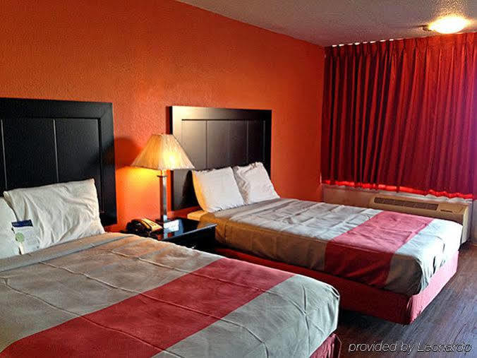 Leesville Landmark Hotel מראה חיצוני תמונה