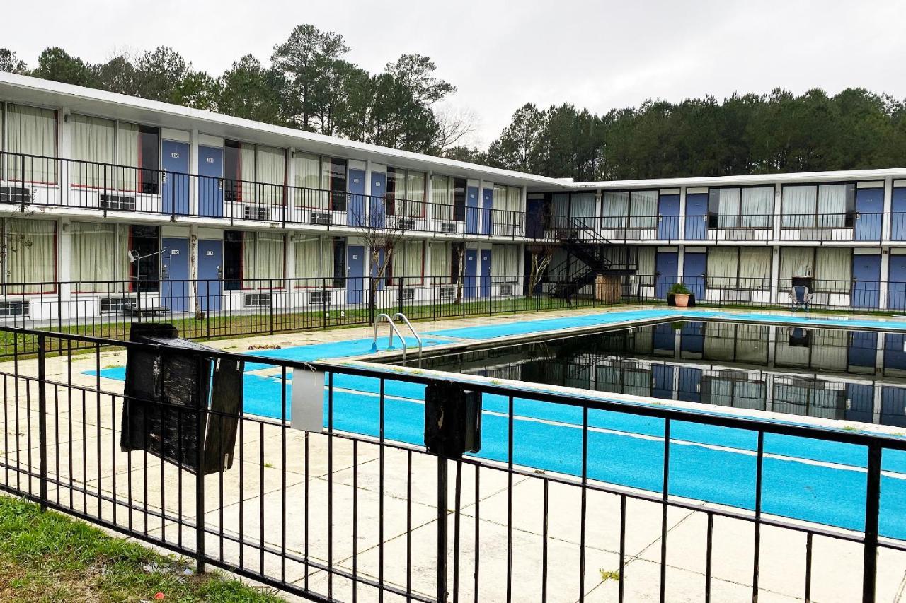 Leesville Landmark Hotel מראה חיצוני תמונה