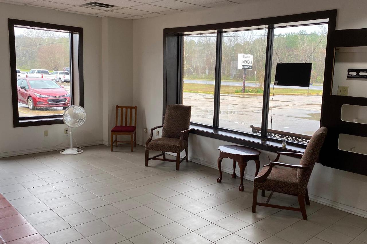 Leesville Landmark Hotel מראה חיצוני תמונה