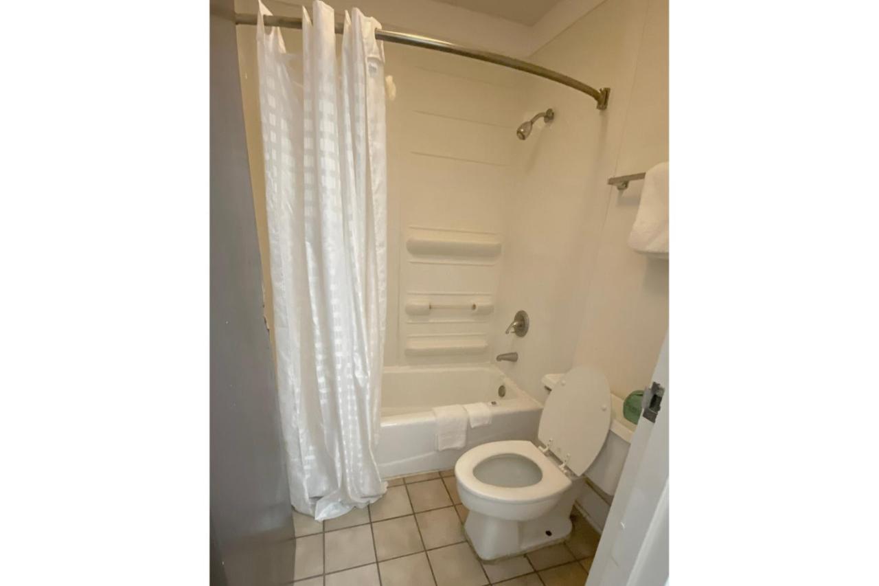Leesville Landmark Hotel מראה חיצוני תמונה