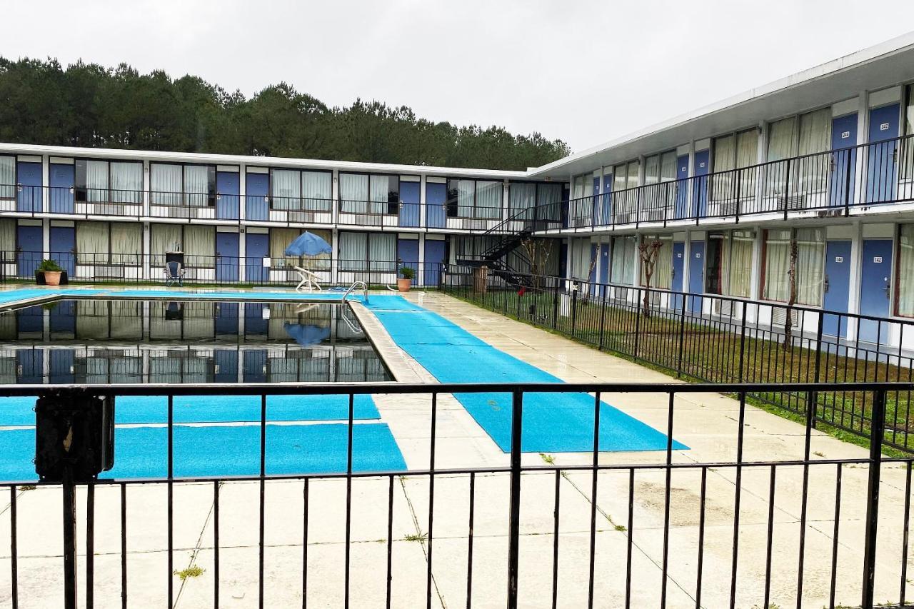 Leesville Landmark Hotel מראה חיצוני תמונה