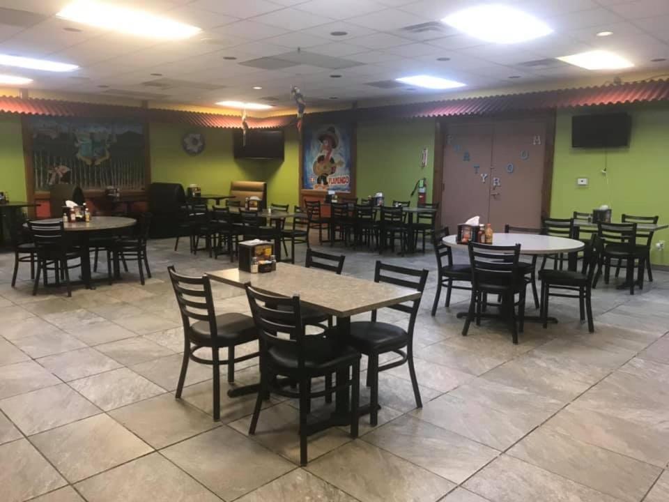 Leesville Landmark Hotel מראה חיצוני תמונה
